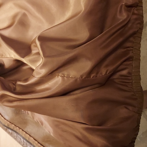 Bomber Jacket faux leather brown camel elasticized sleeves ladies size L - Picture 8 of 12